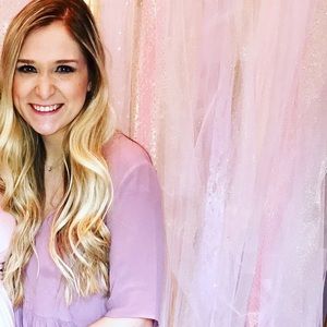 Meet your Posher, Abby